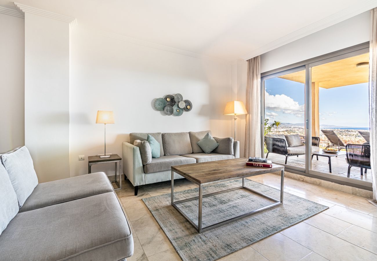 Apartamento en Benahavís - Vistas al mar y jardín en Hacienda de Cifuentes