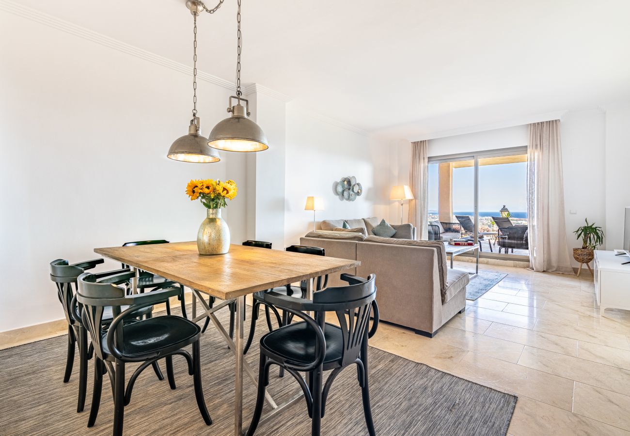 Apartamento en Benahavís - Vistas al mar y jardín en Hacienda de Cifuentes