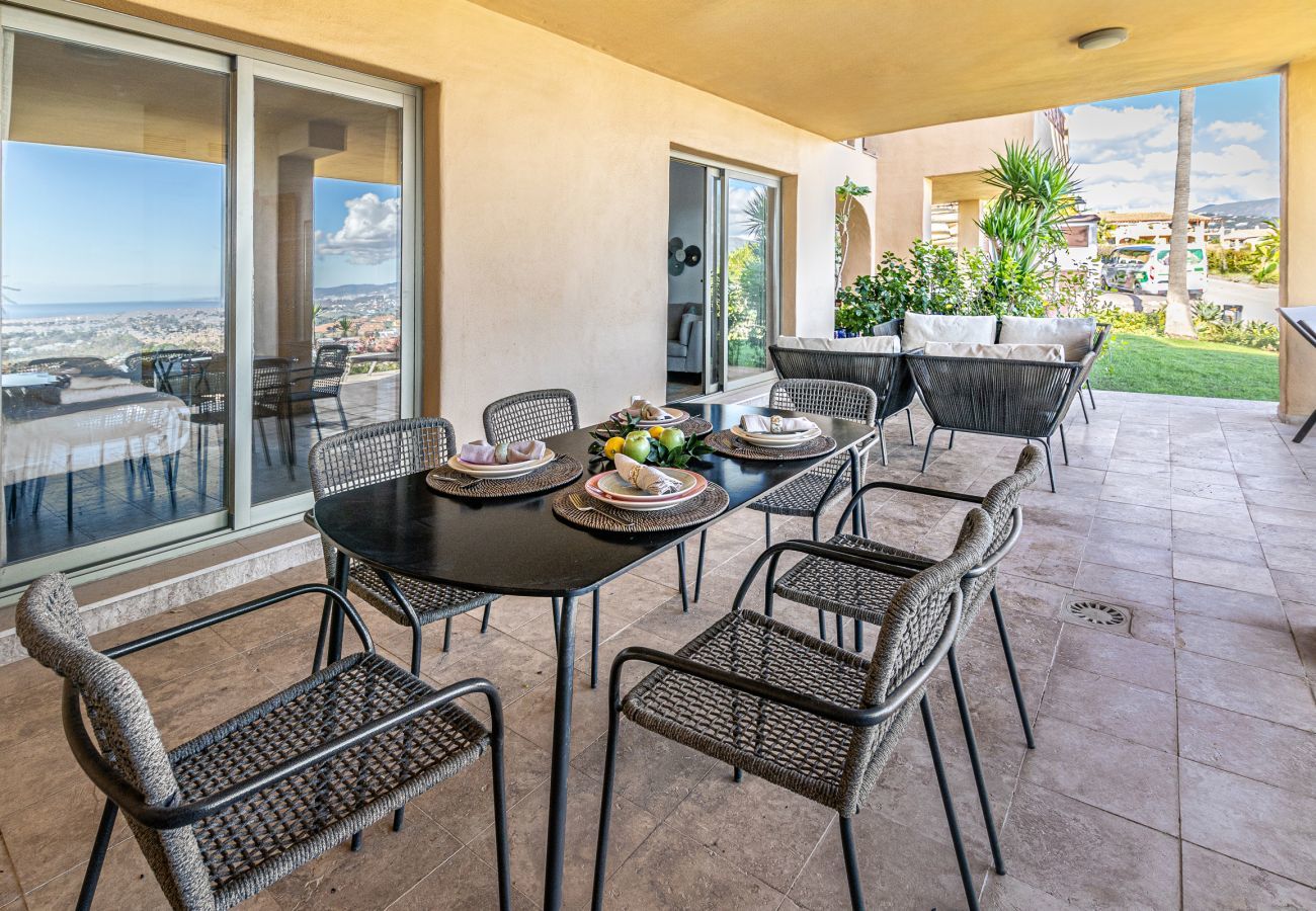Apartamento en Benahavís - Vistas al mar y jardín en Hacienda de Cifuentes