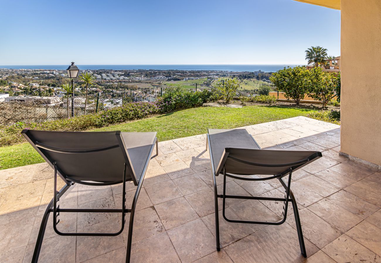 Apartamento en Benahavís - Vistas al mar y jardín en Hacienda de Cifuentes