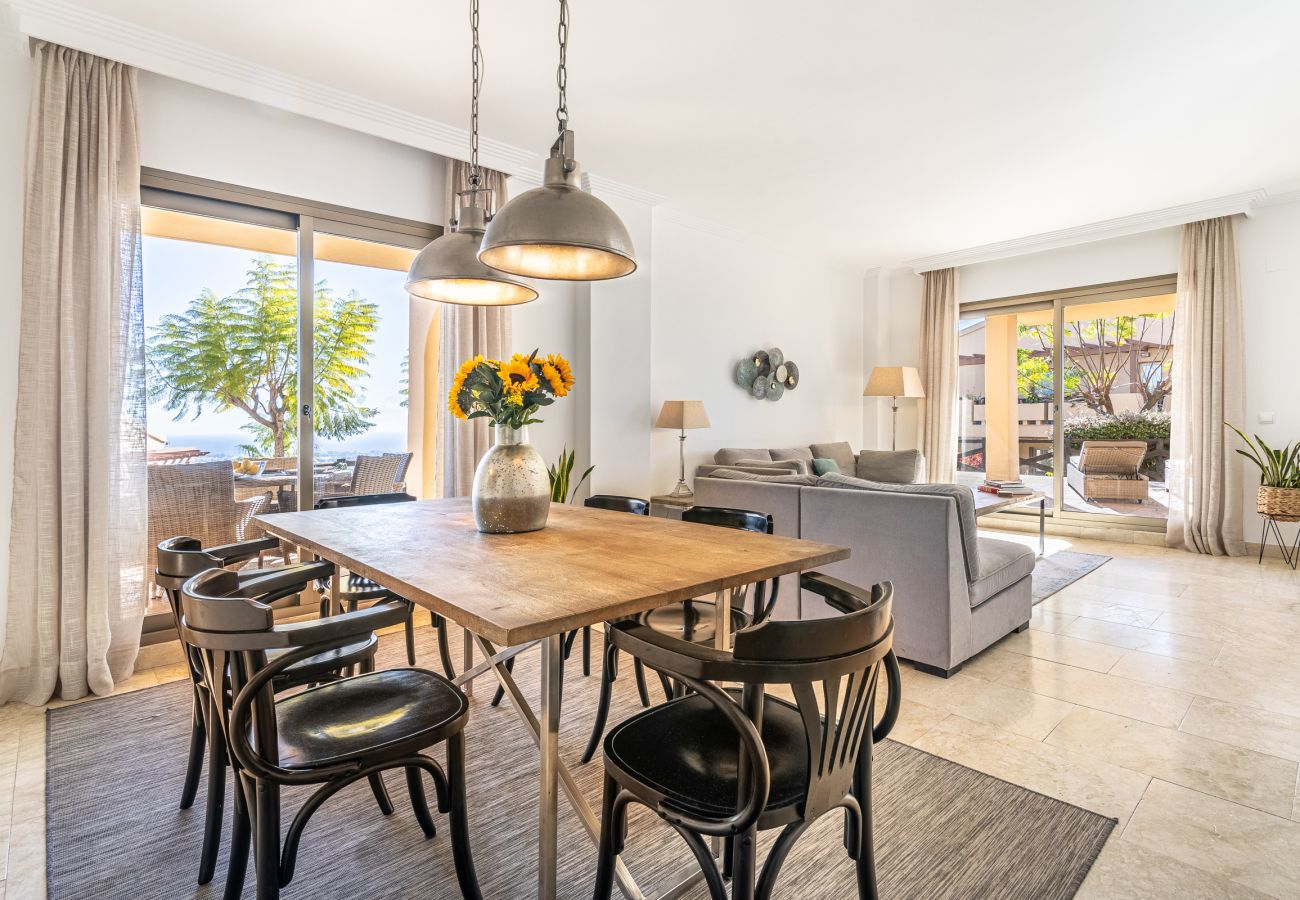 Apartamento en Benahavís - Preciosas vistas al mar en Hacienda de Cifuentes