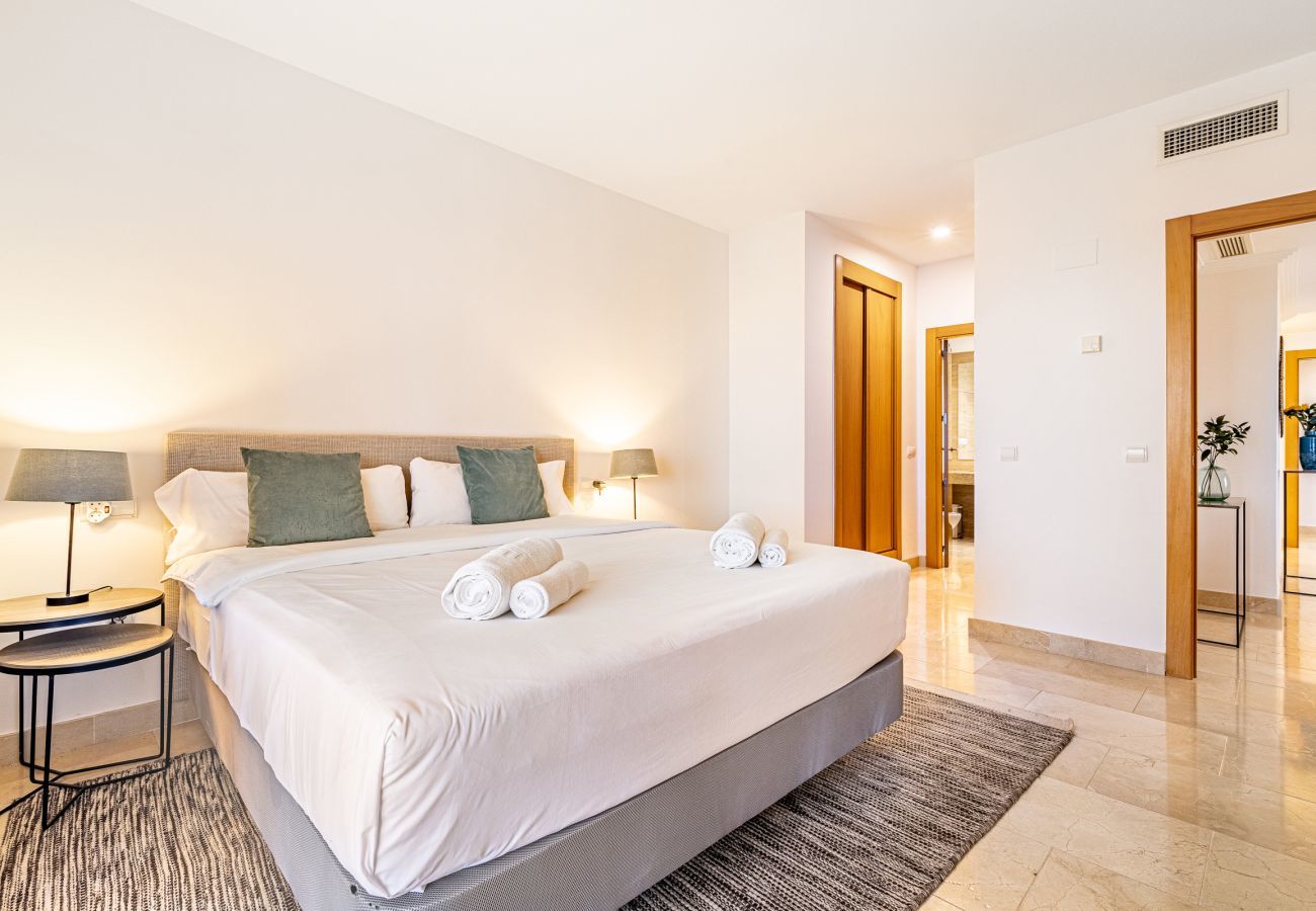 Apartamento en Benahavís - Apartamento de 3 dormitorios en el paraíso del Golf
