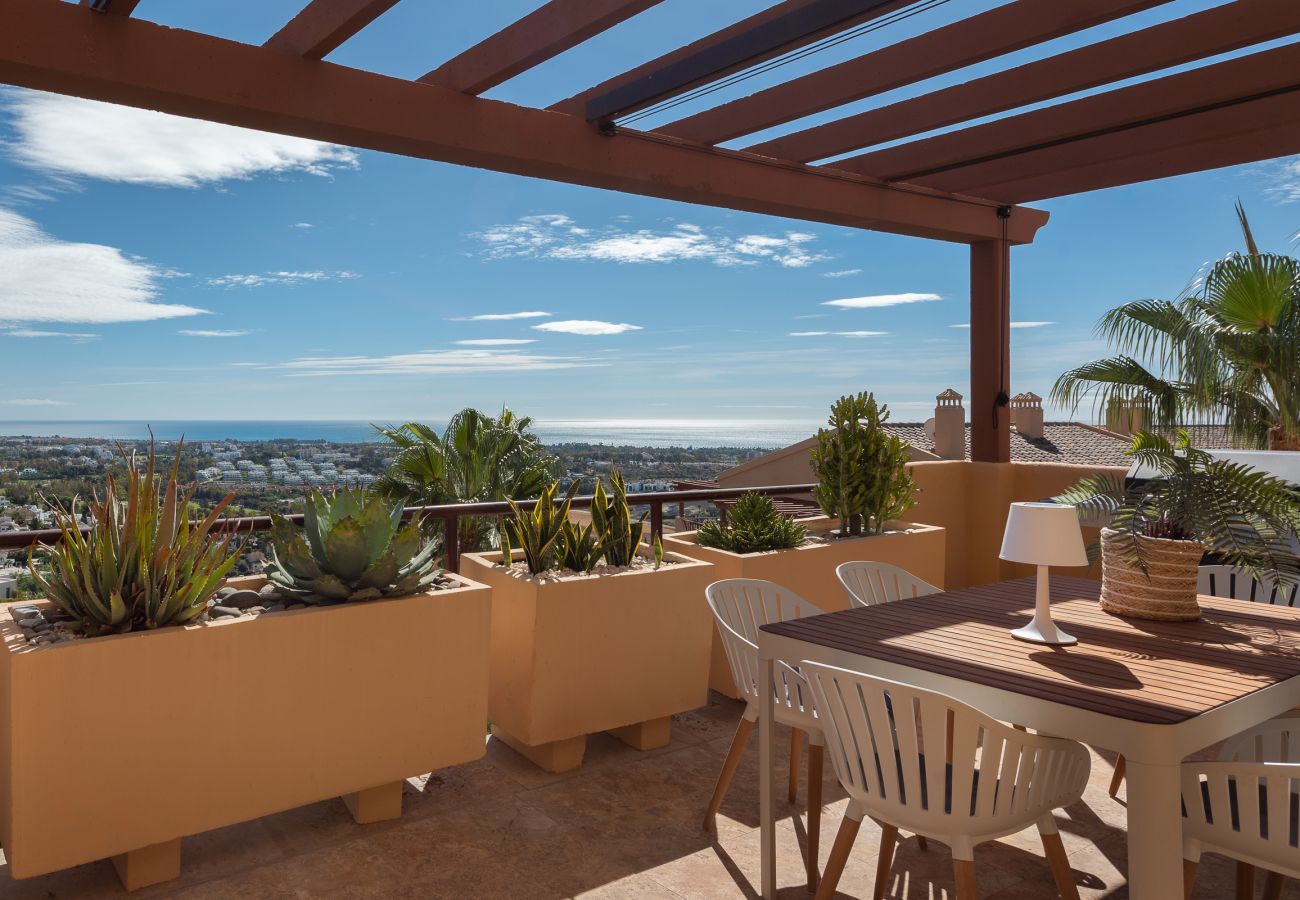 Apartamento en Benahavís - Bonito Ático con interiores étnicos