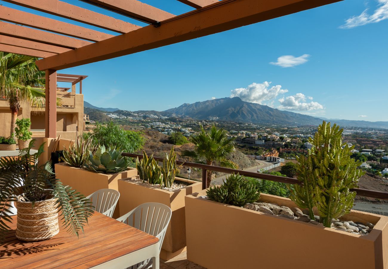 Apartamento en Benahavís - Bonito Ático con interiores étnicos