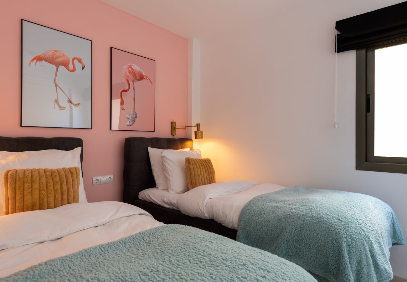Apartamento en Benahavís - Encantador apartamento con preciosas vistas al mar