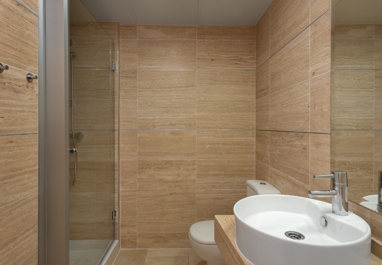 Apartamento en Benahavís - Encantador apartamento con preciosas vistas al mar