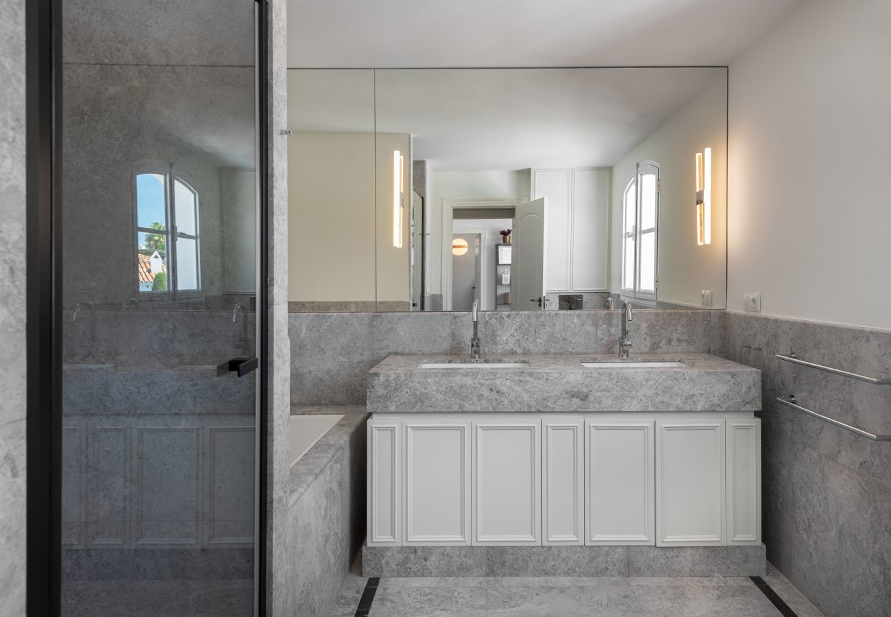 Villa en Marbella - Casa de lujo con piscina privada 