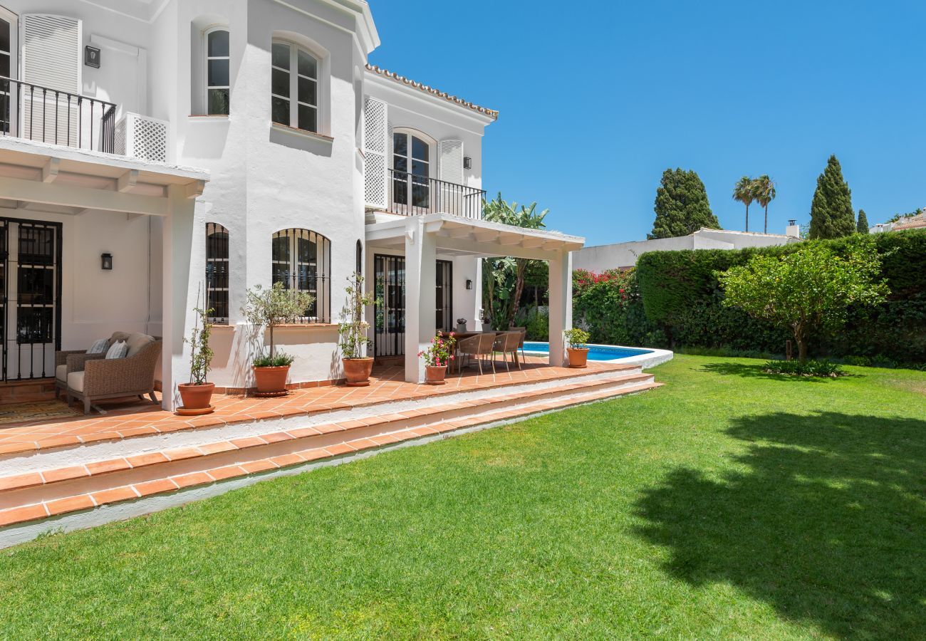 Villa en Marbella - Casa de lujo con piscina privada 