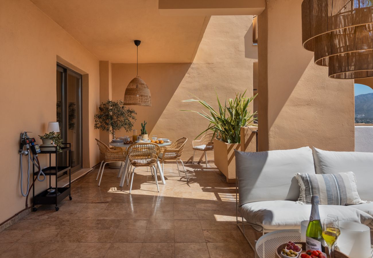 Apartamento en Benahavís - Elegante apartamento con increíbles vistas al mar