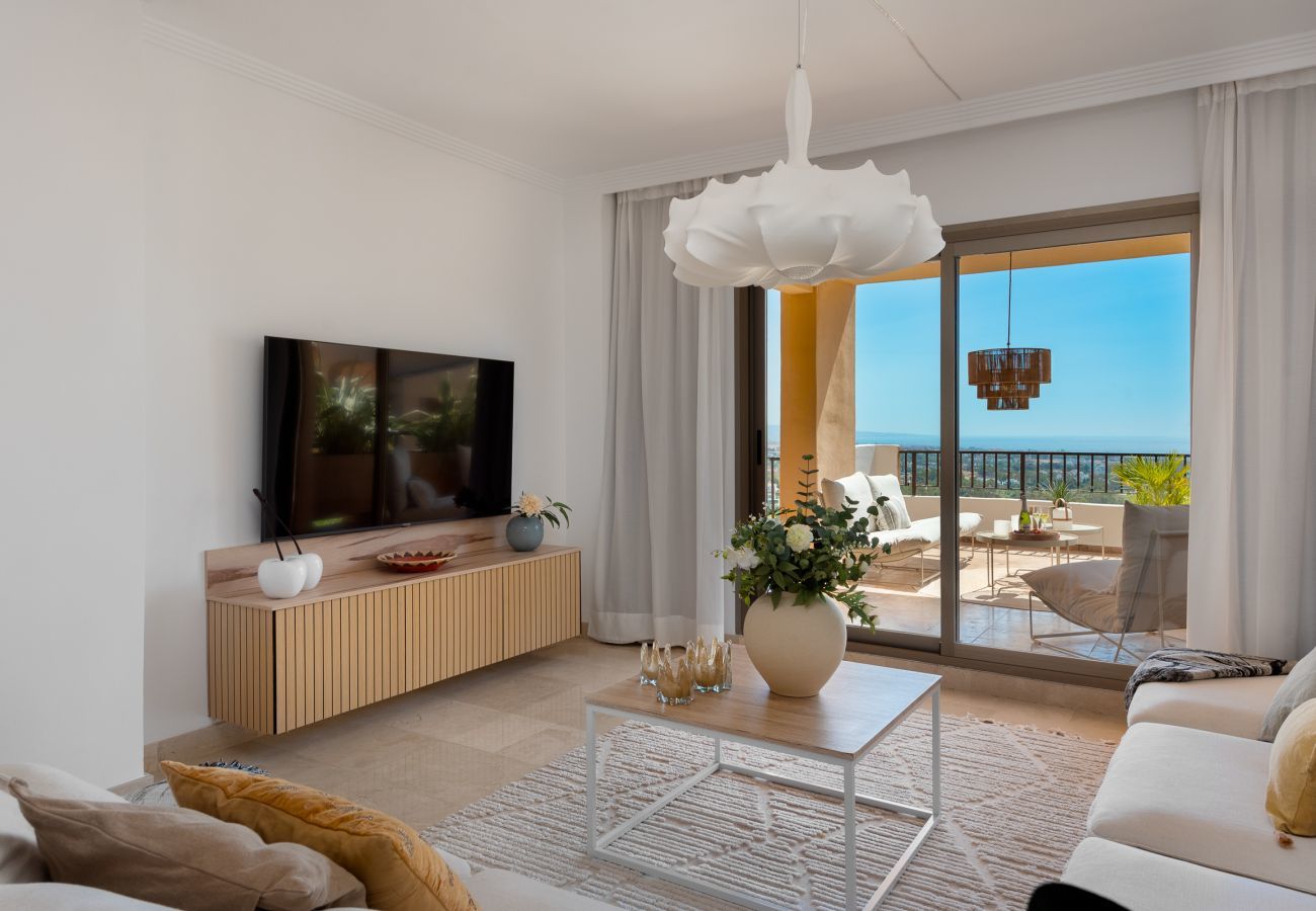 Apartamento en Benahavís - Elegante apartamento con increíbles vistas al mar