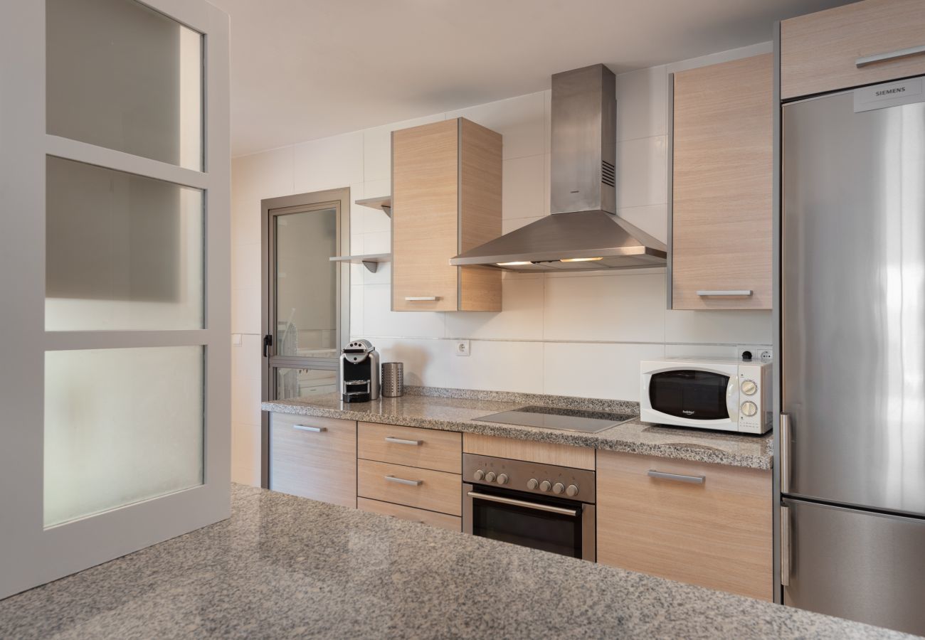 Apartamento en Benahavís - Apartamento con vistas al mar y al atardecer