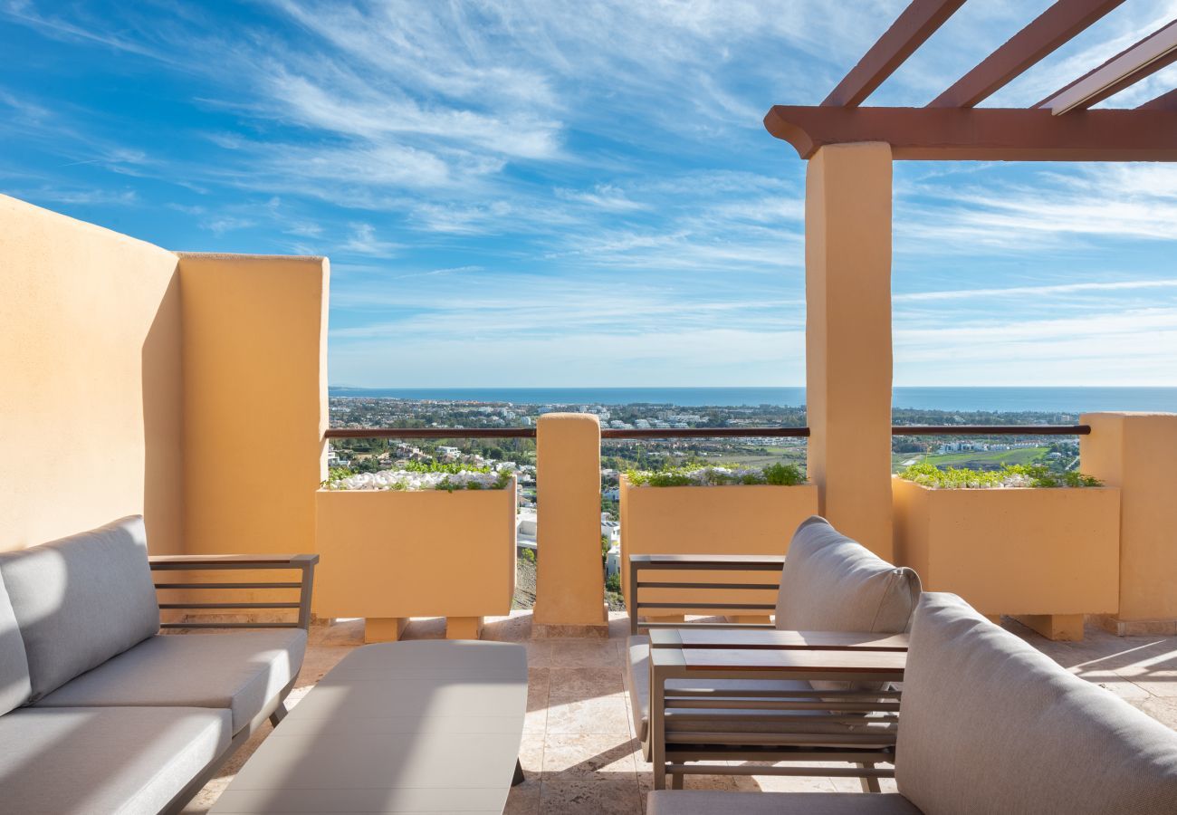 Apartamento en Benahavís - Ático premium con vistas únicas 