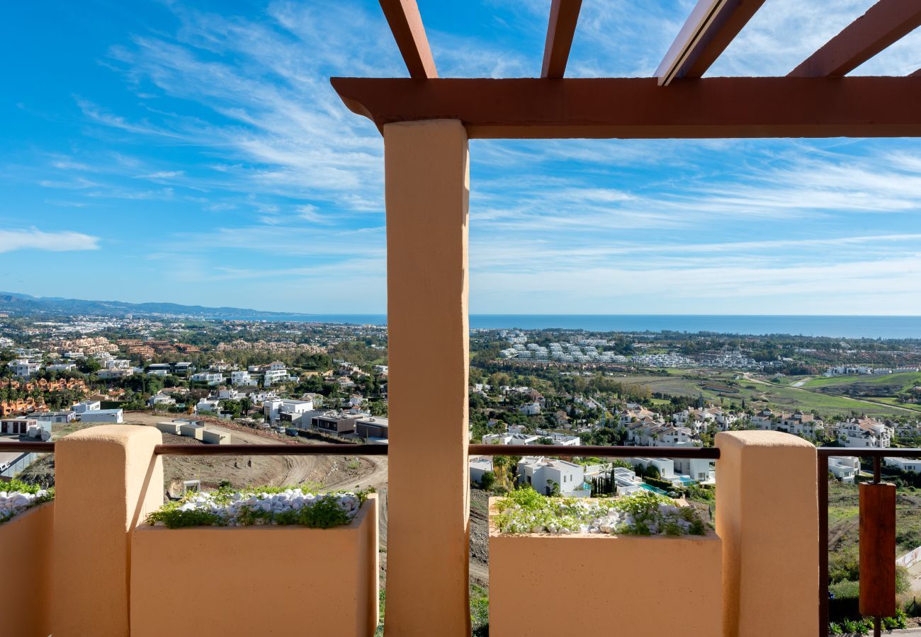 Apartamento en Benahavís - Ático premium con vistas únicas 