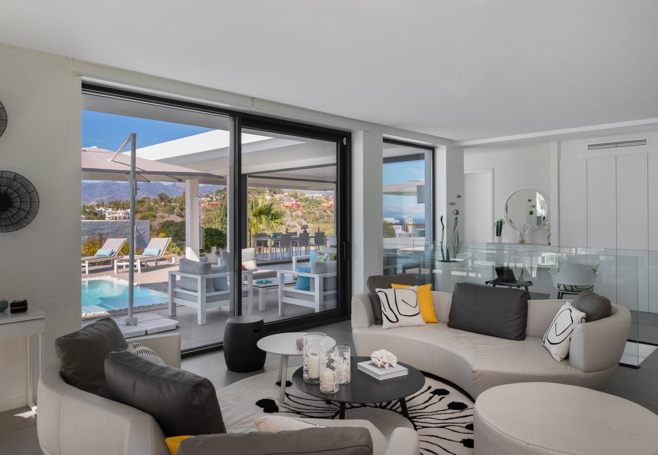 Villa en Marbella - Villa de 4 dormitorios con vistas al mar