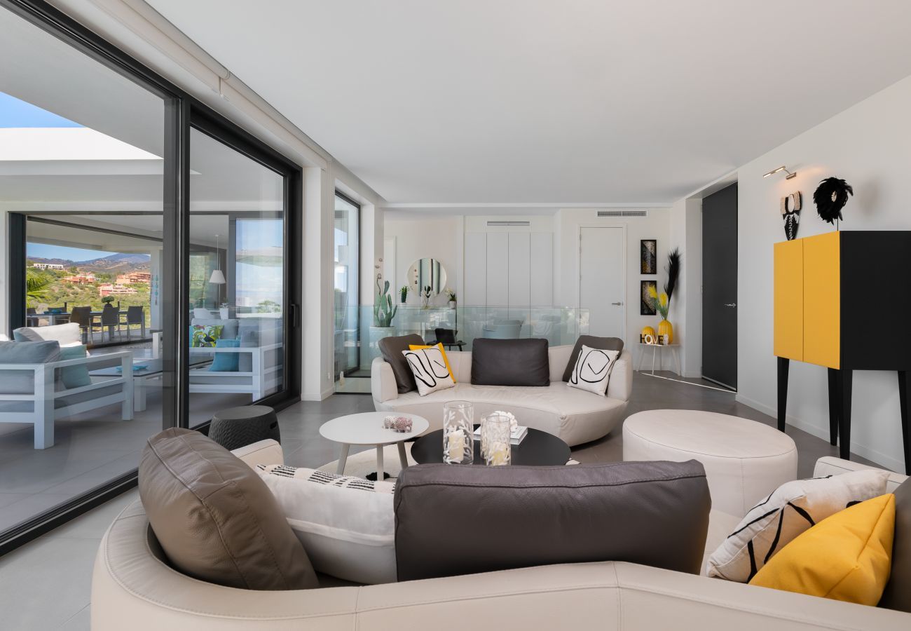 Villa en Marbella - Villa de 4 dormitorios con vistas al mar