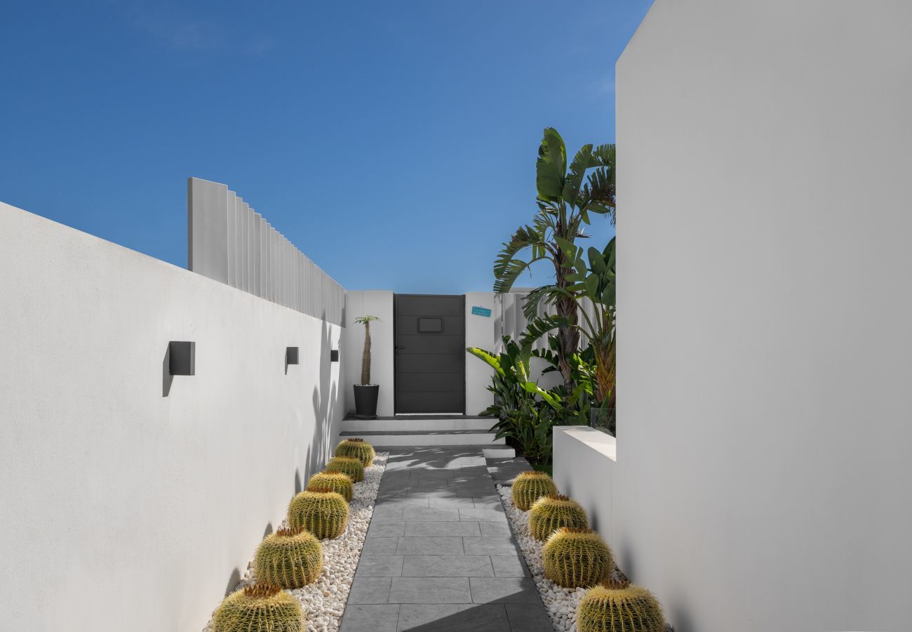 Villa en Marbella - Villa de 4 dormitorios con vistas al mar
