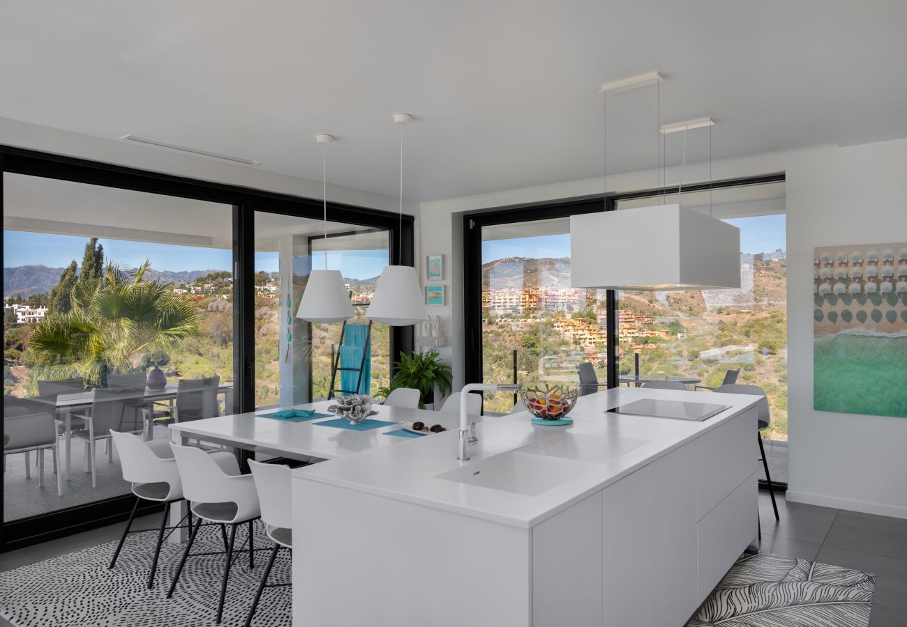 Villa en Marbella - Villa de 4 dormitorios con vistas al mar