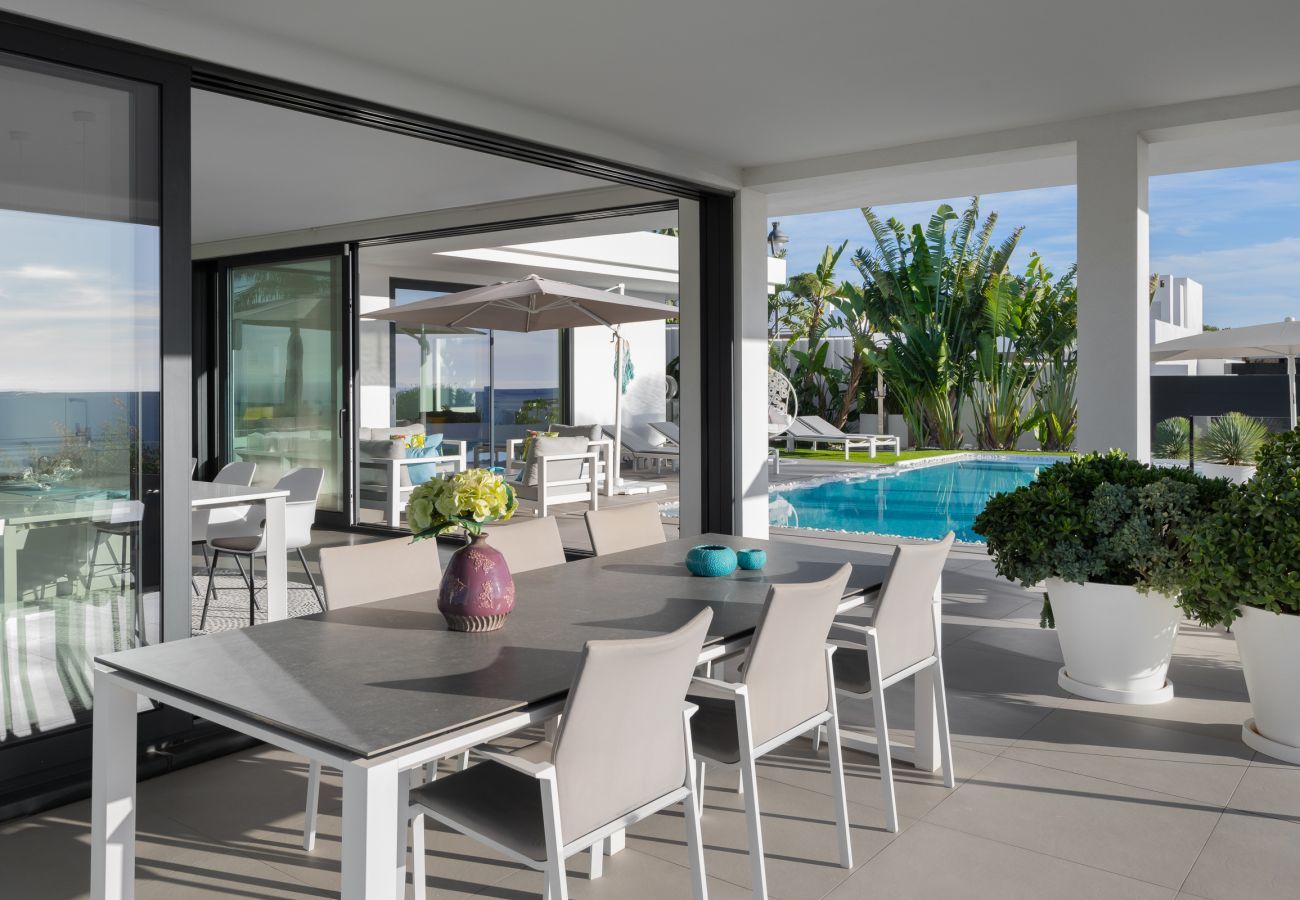 Villa en Marbella - Villa de 4 dormitorios con vistas al mar