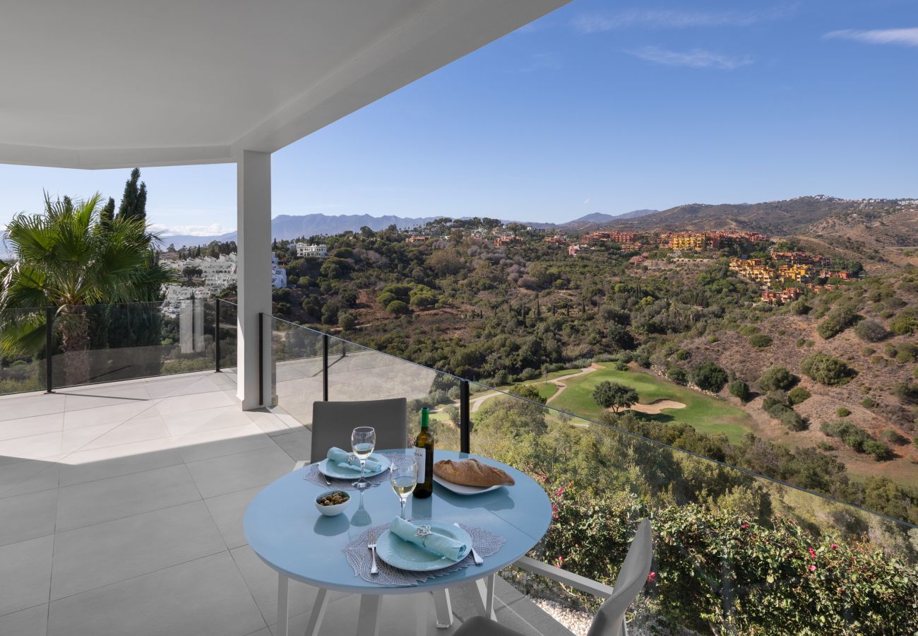 Villa en Marbella - Villa de 4 dormitorios con vistas al mar