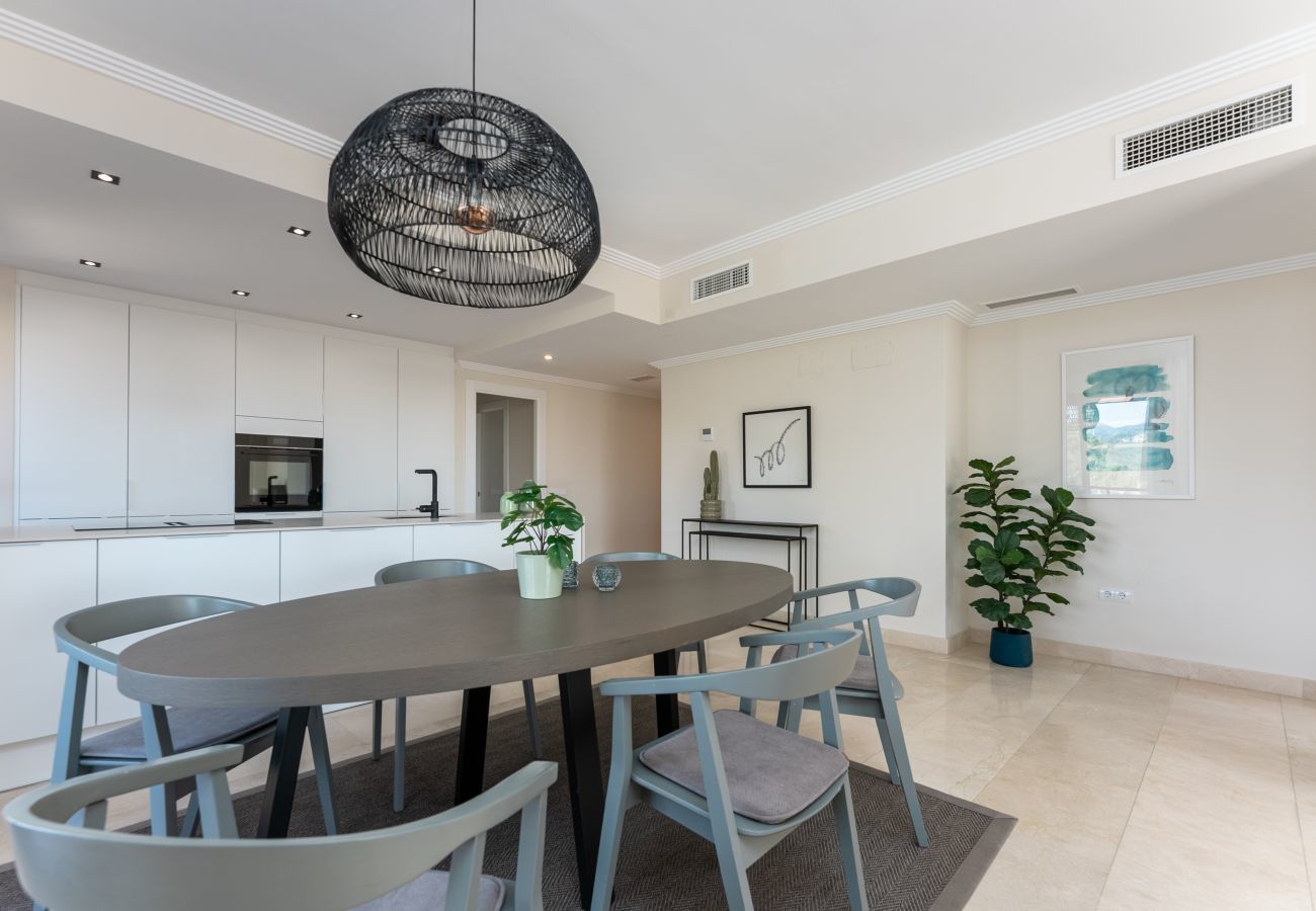 Apartamento en Benahavís - Impresionante ático con vistas al mar