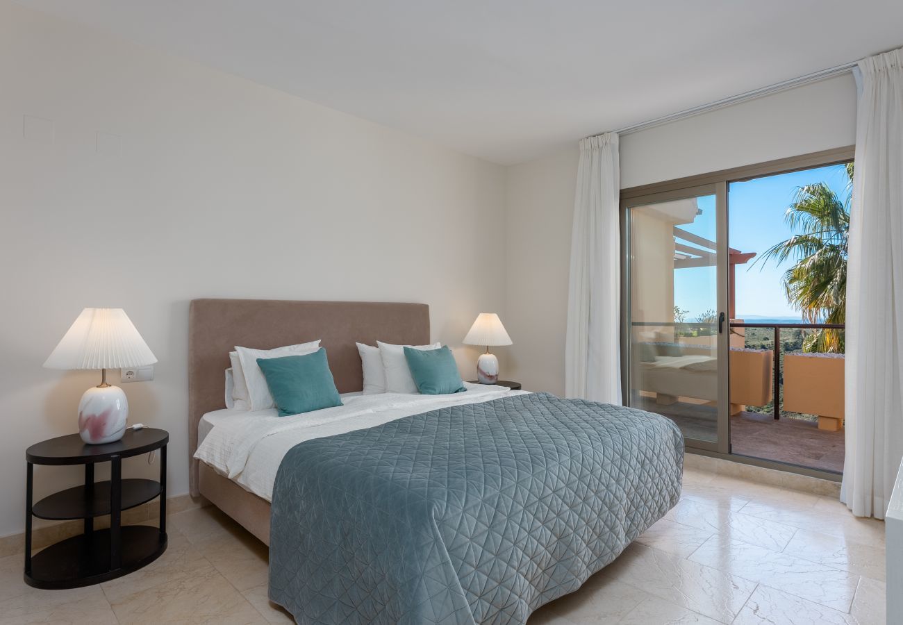 Apartamento en Benahavís - Impresionante ático con vistas al mar