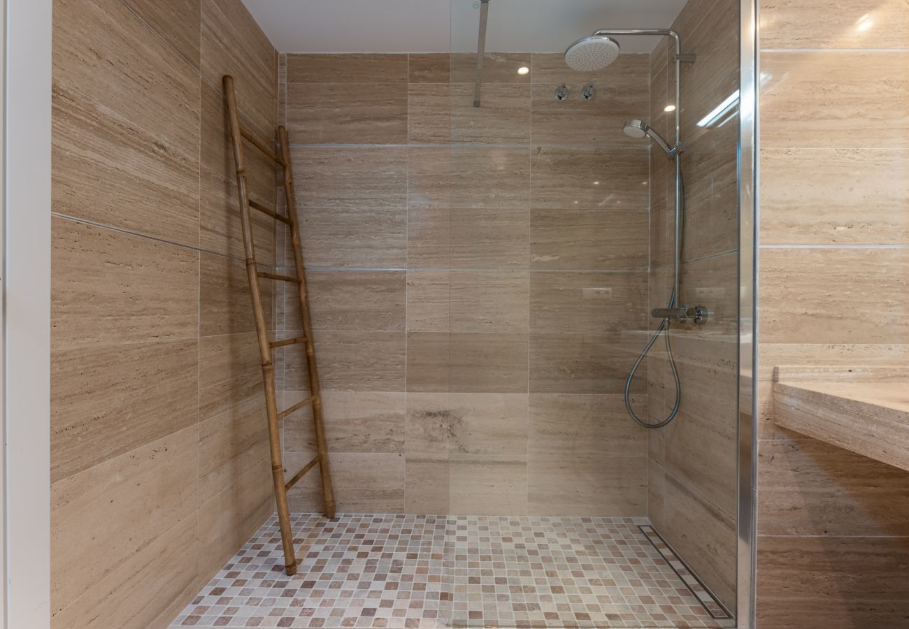 Apartamento en Benahavís - Impresionante ático con vistas al mar