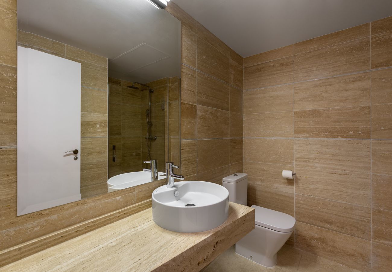 Apartamento en Benahavís - Apartamento de 2 dormitorios con vistas al mar