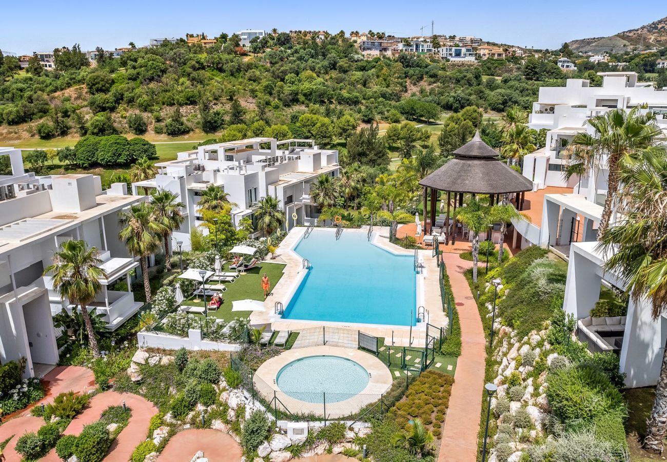 Apartamento en Benahavís - Apartamento 2 de dormitorios junto al campo de golf