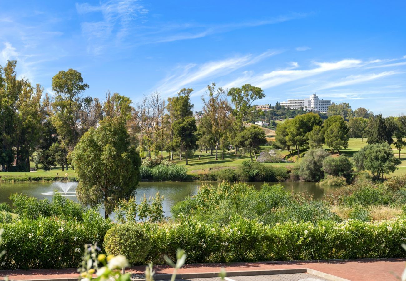 Apartamento en Benahavís - Apartamento 2 de dormitorios junto al campo de golf