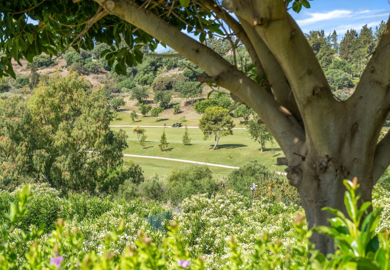 Apartamento en Benahavís - Apartamento 2 de dormitorios junto al campo de golf