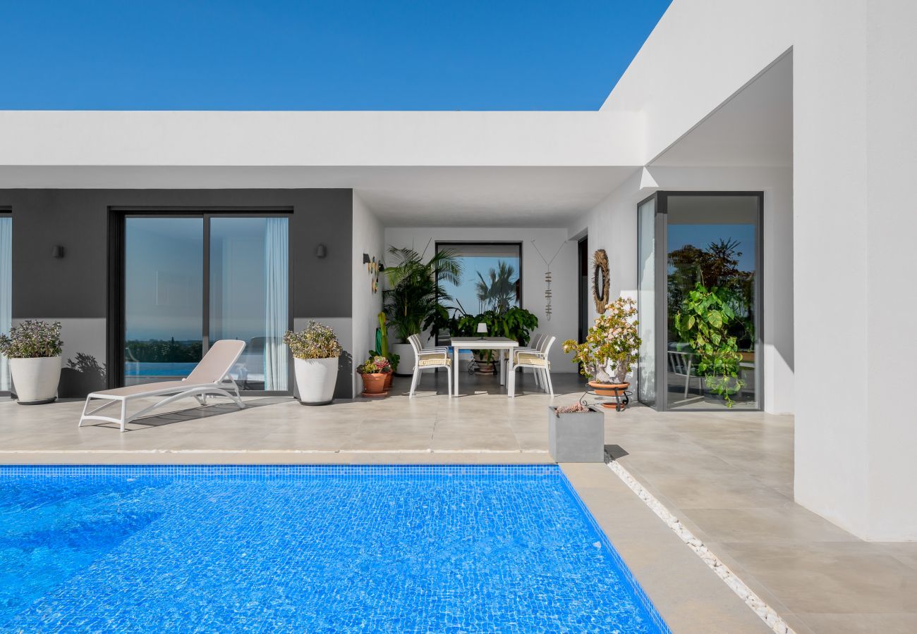 Villa en Benahavís - Villa Escondida en Monte Mayor 