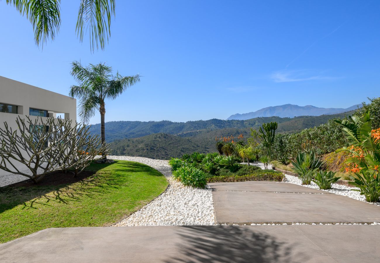 Villa en Benahavís - Villa Escondida en Monte Mayor 