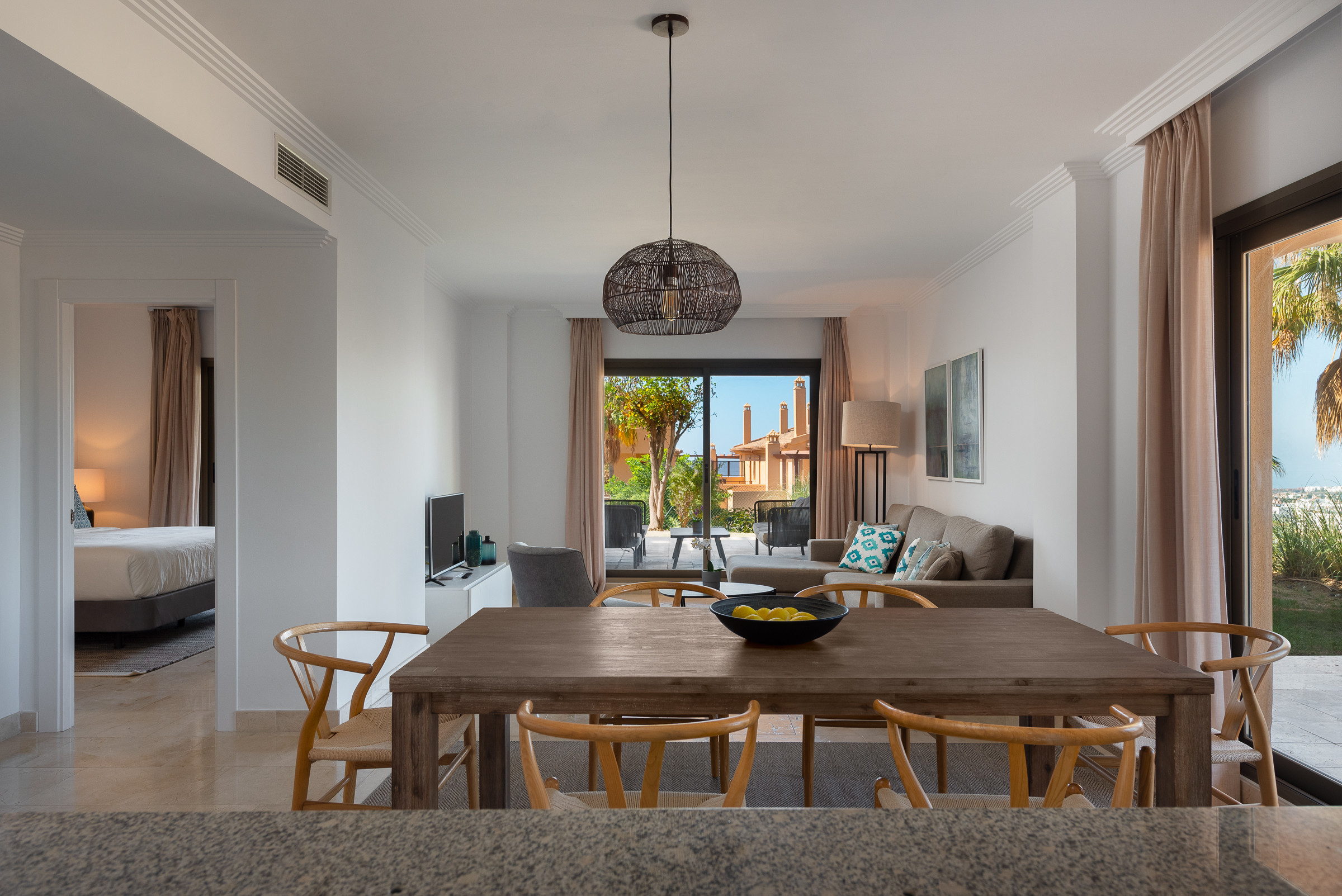 in Benahavís - Bright 3-Bedroom with Sunset Views