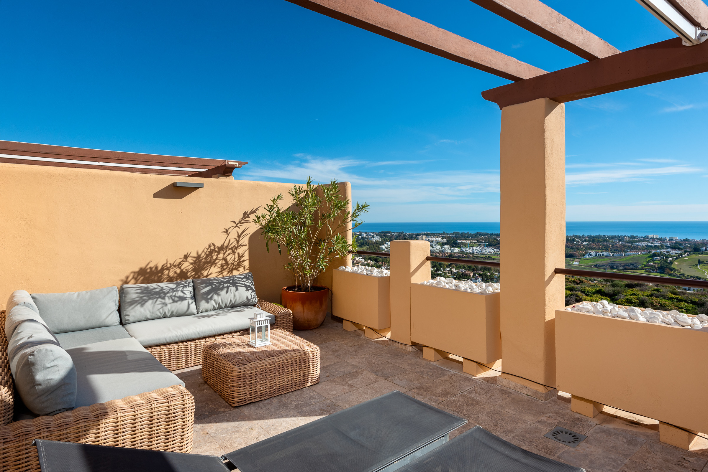  in Benahavís - Premium Penthouse with Unmatched Views