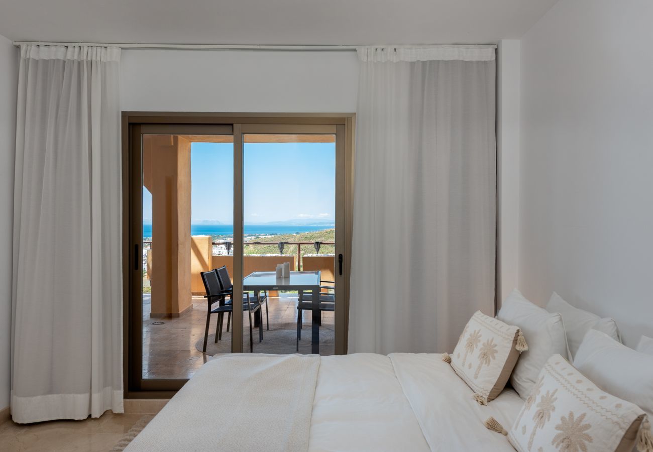 Apartment in Benahavís - Sea and Sunset Views in Hacienda de Cifuentes