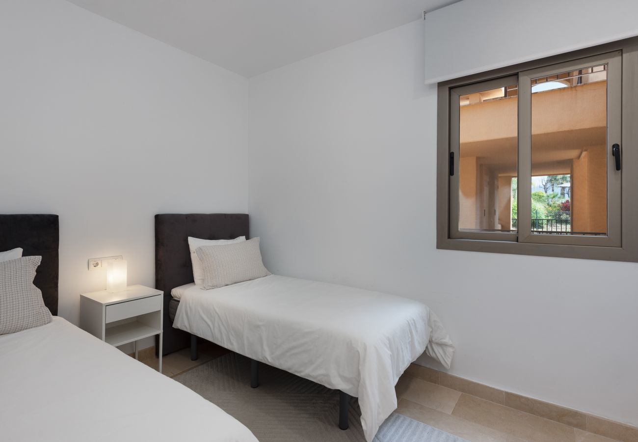 Apartment in Benahavís - Sea and Sunset Views in Hacienda de Cifuentes