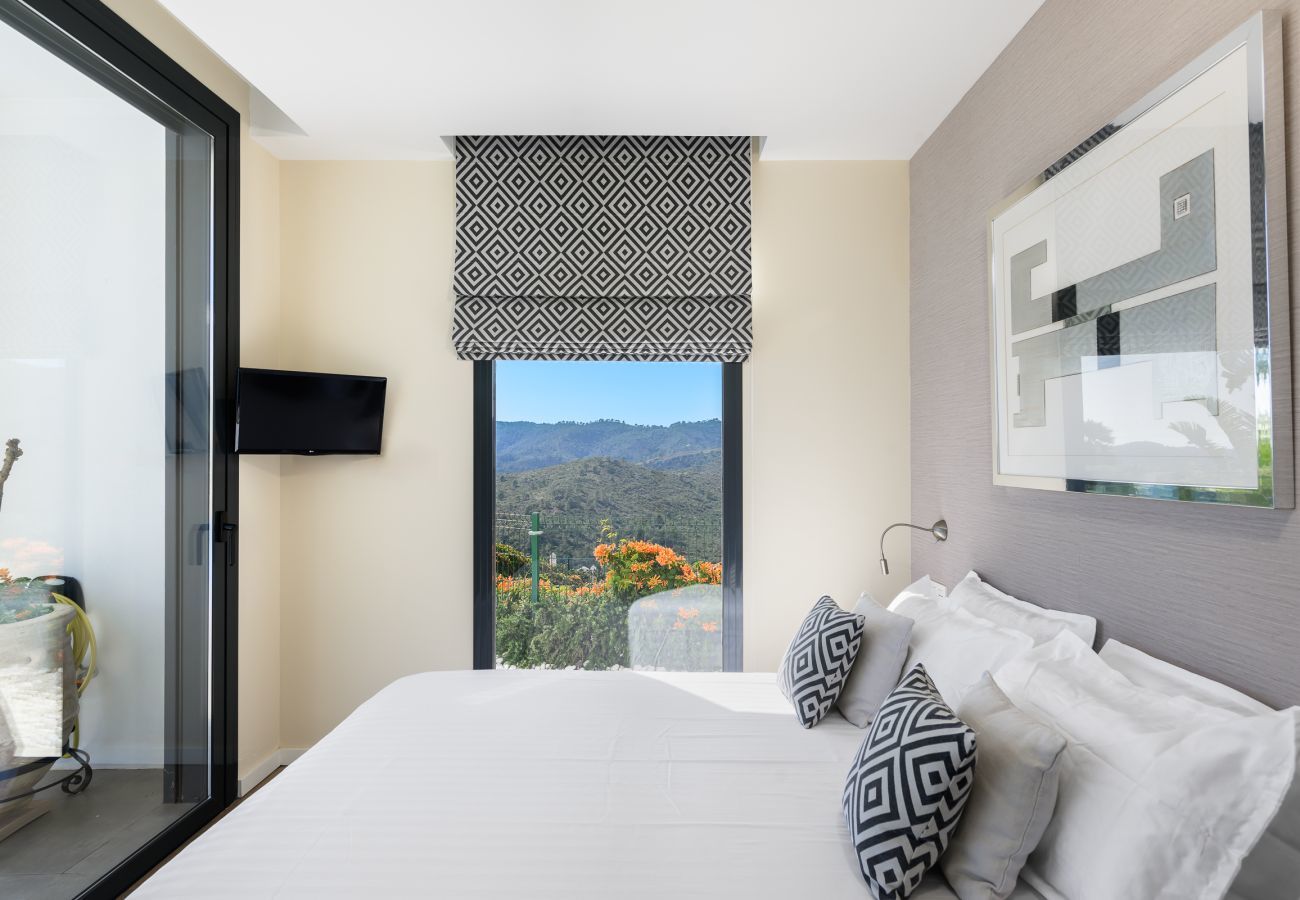 Villa in Benahavís - Hidden Sanctuary - 3BR Villa in Monte Mayor 