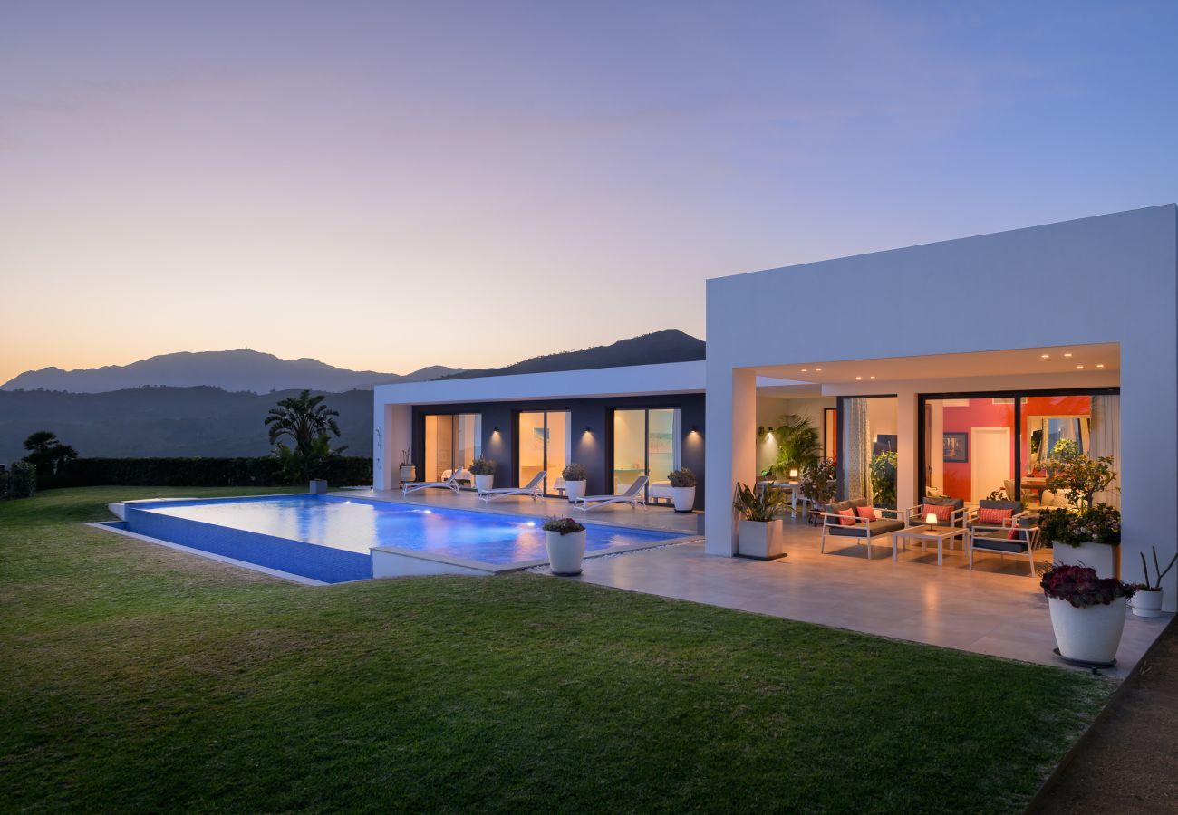 Villa in Benahavís - Hidden Sanctuary - 3BR Villa in Monte Mayor 