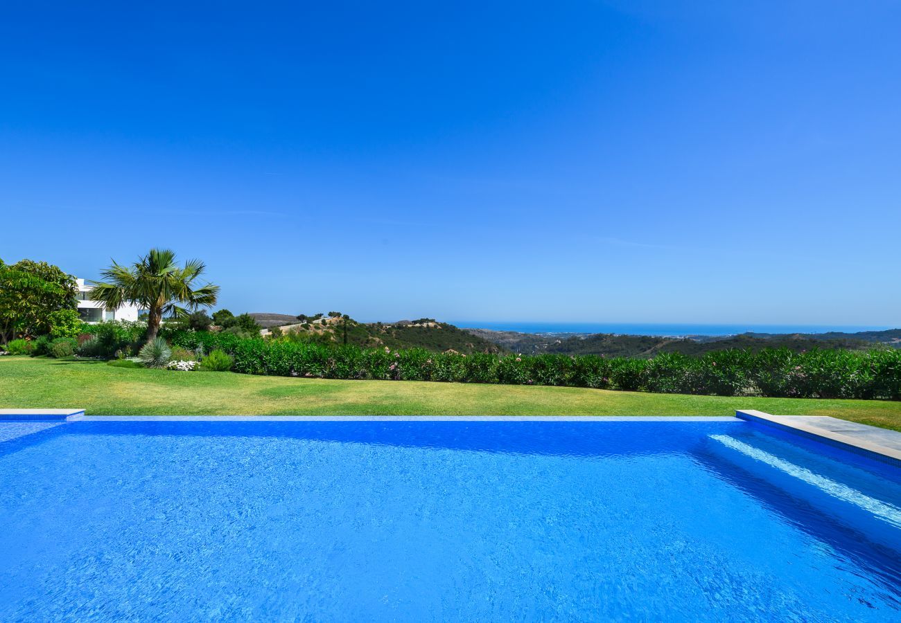 Villa in Benahavís - Hidden Sanctuary – 3BR Villa with Panoramic Views 