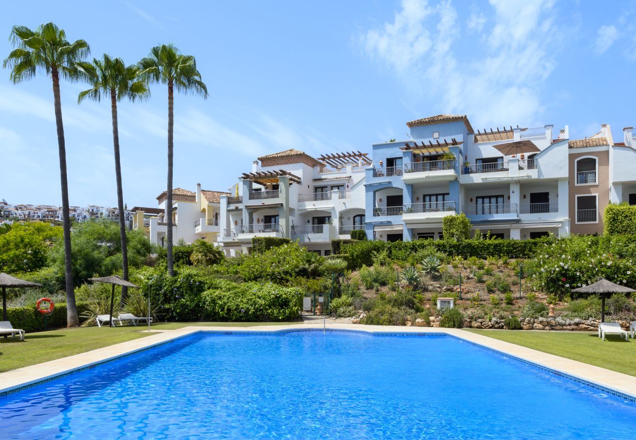 Apartment in Benahavís - 2BR Golfside Serenity in Los Arqueros 